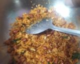 लेफ्ट ओवर रोटी पोहा (Left Over Roti Poha recipe in Hindi) रेसिपी चरण 4 फोटो