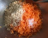 A picture of step 2 of Carrot salad.