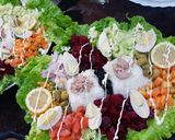 صورة لخطوة 3 من وصفة سلطة فراش🥒🥬🥗🍋🥕🫒🥑 صحية ولبنة منحكيش😋😊