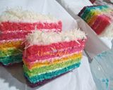 Foto langkah ke 9 dari resep Rainbow Cake Ny.Liem versi Kukus lapis buttercream Lembut Enak.