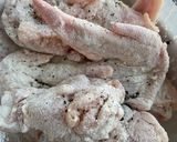 Hình bước làm 1 của món Cánh gà giòn sốt cay