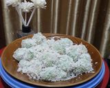 Foto langkah ke 5 dari resep Kue Kelepon.