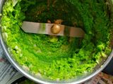 सुरती उंधीयु पुरी (Surti Undhiyu Puri Recipe In Marathi)
