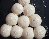 A picture of step 9 of Cheese Garlic Buns.