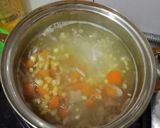 Foto langkah ke 4 dari resep Sayur Katuk Jagung Wortel.