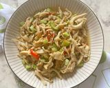 Foto langkah ke 3 dari resep Tumis Timun Jamur Tiram.