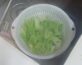 潮汕豬肉條炒西芹的食譜步驟2照片