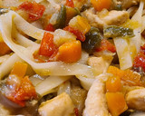 Foto del paso 6 de la receta: Fideos de arroz chino con verduras y pollo