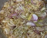 A picture of step 2 of Aloo Methi.