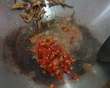 Foto langkah ke 2 dari resep Tumis Oncom Kemangi.