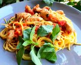 عکس مرحله 7 از دستور اسپاگتی با سینه مرغ تفت داده، غذای رژیمی 🍝