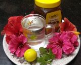 जास्वंदाच्या फुलांचा चहा (jaswandichya fulancha chai recipe in marathi) रेसिपी स्टेप 1 फोटो 