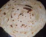 முட்டை கத்தி ரோல் ரெசிபி ஸ்டேப் 2 புகைப்படம்