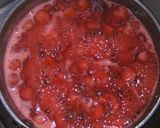A picture of step 3 of Strawberry Crush And Milkshake.