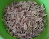 Foto langkah ke 1 dari resep Pampis Kering Ikan Tuna.