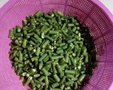 Foto langkah ke 1 dari resep Oseng ikan asin kacang panjang.