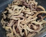 Foto langkah ke 1 dari resep Usus Bumbu Rujak.