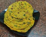 A picture of step 6 of Jain methi thepla.