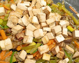 Foto del paso 5 de la receta: Tofu salteado con verduras