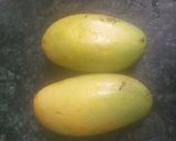 A picture of step 1 of Mango custard pudding.
