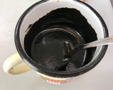 Foto del paso 3 de la receta: Calamares en su tinta con arroz 🍚