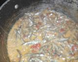 A picture of step 5 of Omena in coconut milk.