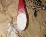 A picture of step 4 of Basbousa.