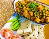 A picture of step 3 of Soya chunks & green peas masala curry (vegan soya chunks& mutter masala).