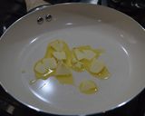 Foto del paso 6 de la receta: Sopa de repollo con crutones