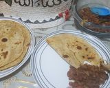 A picture of step 19 of Chapati type 2.