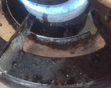 A picture of step 7 of Rasam Vada.