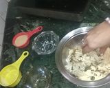 A picture of step 2 of Gobhi Ki Tikki.