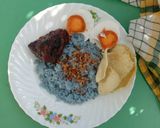 Foto langkah ke 5 dari resep Nasi lemak bunga telang.
