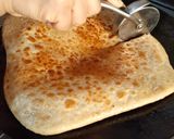 A picture of step 8 of Metha paratha.