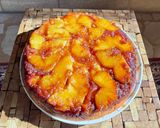 Une image de l'étape 6 de Gâteau au yaourt à l’ananas frais caramélisé.