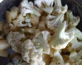 A picture of step 2 of Cauliflower onion curry #Cookpad.