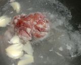 รูปขั้นตอนการทำที่ 4 ของ โจ๊กหมูสับใส่เห็ดนางฟ้า (Minced Pork and Oyster Mushroom Congee)