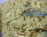A picture of step 5 of Instant noodles pakoray.