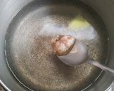 Foto langkah ke 2 dari resep Sup Tahu Ayam Jahe.