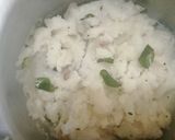 A picture of step 4 of Simple Suji Upma.