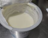 Foto del paso 1 de la receta: Salsa🥪de yogur🍟🌭para tus comidas🥛🌶️🧄