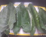 अळू वडी (alu vadi recipe in marathi) रेसिपी स्टेप 1 फोटो
