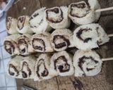 Foto langkah ke 2 dari resep 202. Choco Cheese Bread Satay.