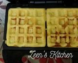 A picture of step 2 of Custard Waffles.