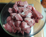 Foto del paso 1 de la receta: Carne de cerdo en salsa