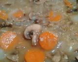 Foto del paso 3 de la receta Crema de champiñones con nueces y agua de mar