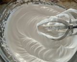 A picture of step 1 of Eggless Mango Mousse.