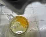 Foto del passaggio 1 della ricetta Maionese allo yogurt fatta in casa
