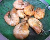 Foto langkah ke 2 dari resep Udang Asam Manis.