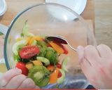 A picture of step 3 of Panzanella.